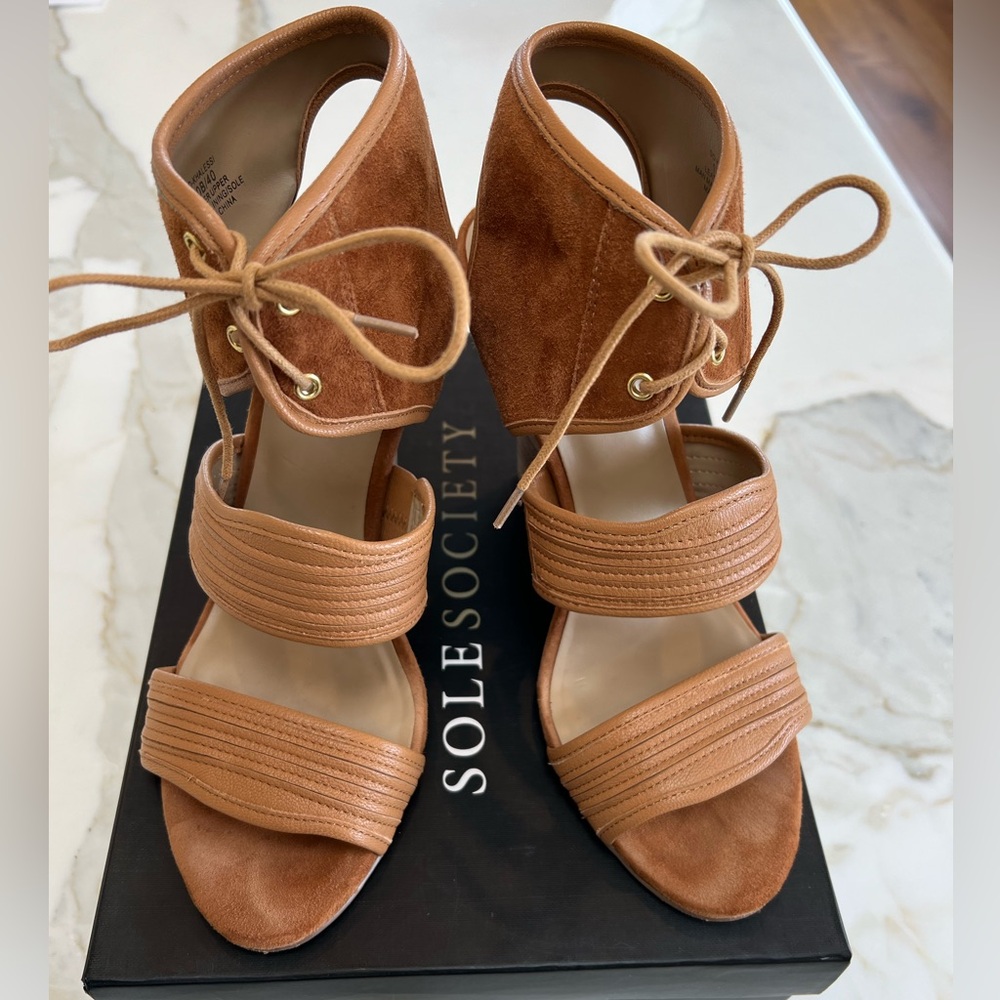SOLE SOCIETY LEATHER AND SUEDE TAN WEDGES WITH TIE SZ-10 GREAT CONDITION! 😍😍😍 - Picture 1 of 5
